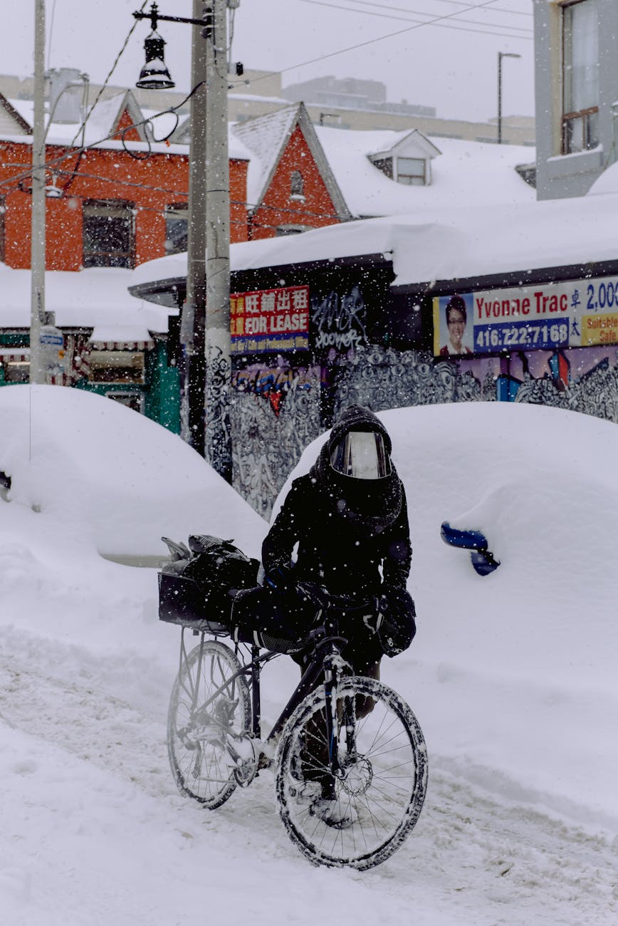 Push Your Limits This Year: Conquer Bike Riding Challenges
